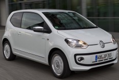 Volkswagen Up rijdt rond